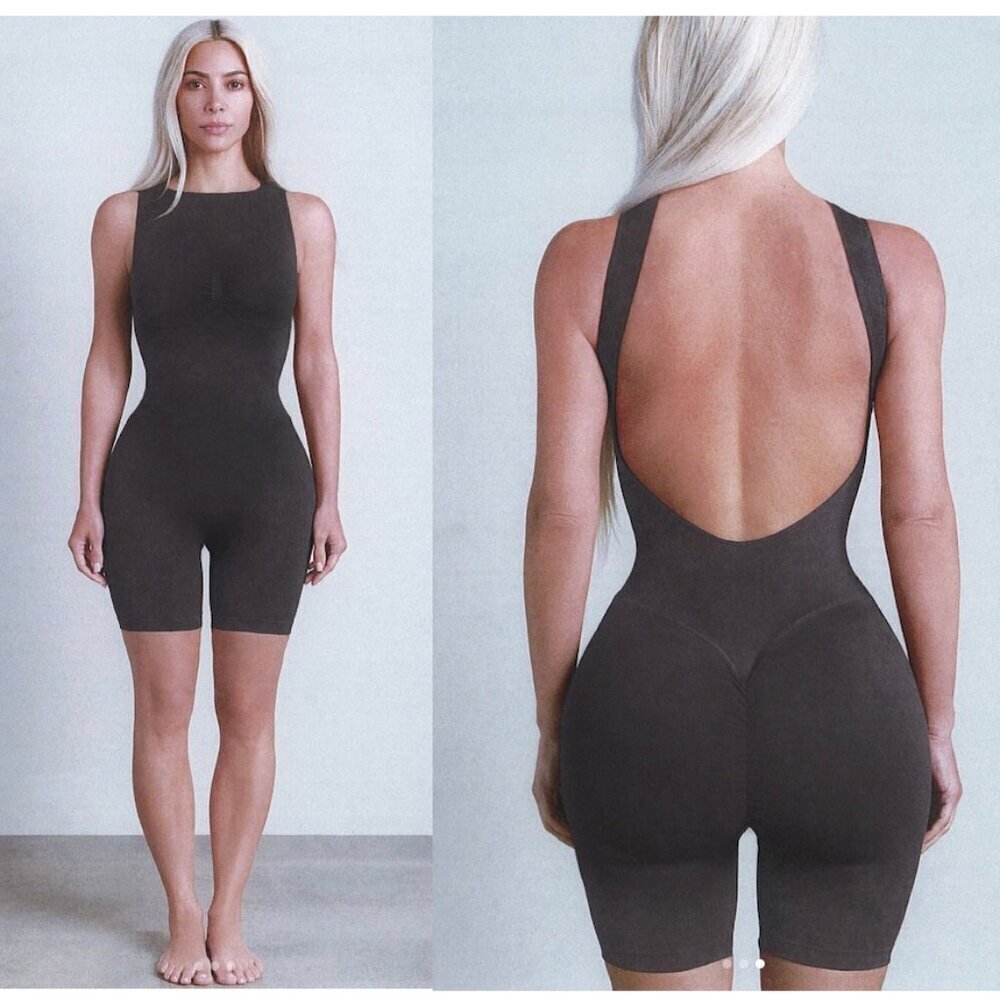 SKIMS Recycled Nylon Mid Thigh Onesie in Onyx Black Size 4X/5X NWT